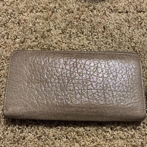 Coach large wallet tan with gold overlay - Picture 2 of 3